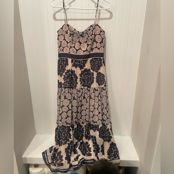 Chelsea and Violet maxi - Picture 1 of 1